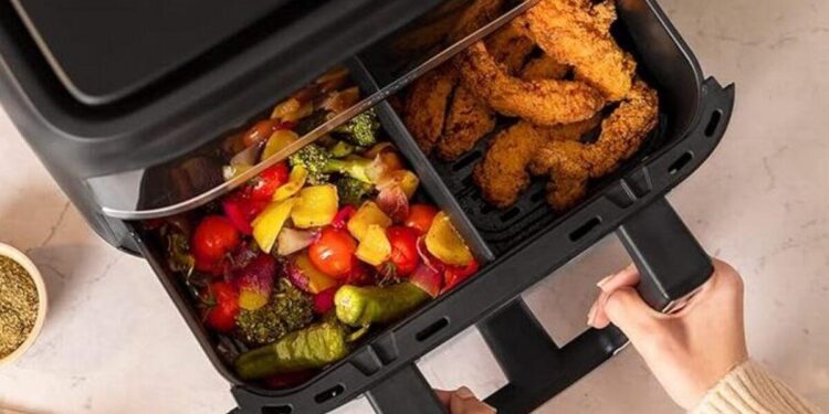 El truco de la abuela para limpiar correctamente la freidora de aire