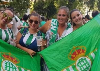 El machismo resiste en los estadios: ‘Las mujeres que vamos al fútbol tenemos que demostrar que nos gusta más que a nadie’