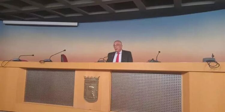 El PP municipal cierra filas en torno a Miguel Ángel Rodríguez y Ayuso
