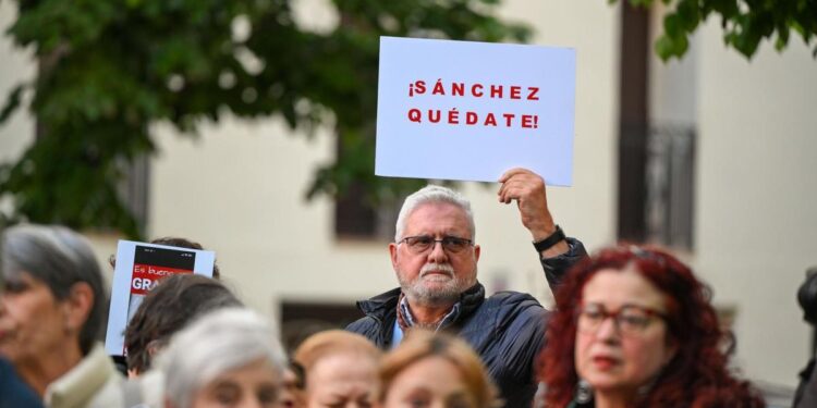 Ferraz maniobra para convertir el Comité Federal del sábado en un acto de aclamación de Sánchez