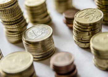 Estas son las monedas con las que te pueden estafar: descubre el truco infalible para identificarlas