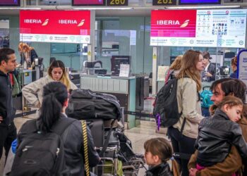 El Parlamento Europeo prevé aprobar este año una ley que obligue a las aerolíneas a participar en arbitrajes y mediaciones