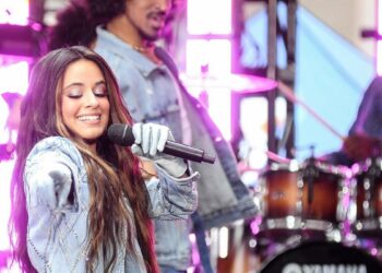 Camila Cabello, Rauw Alejandro, Sabrina Carpenter, Chappell Roan y GloRilla actuarán en los MTV VMAs en septiembre