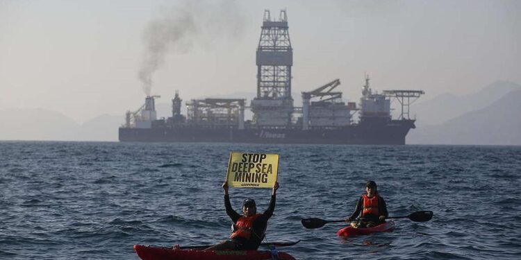 Gran agitación en la minería de aguas profundas