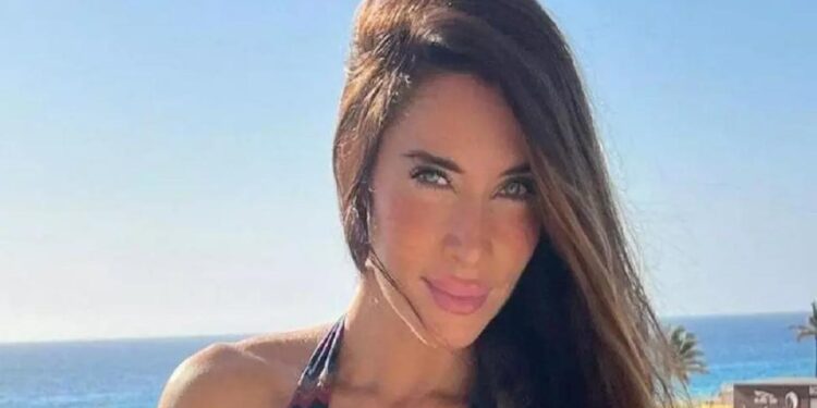 Así son los bañadores de Zara con efecto ‘vientre plano’: estilizan y son baratos