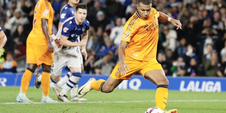 Los penaltis disparan al Real Madrid: por primera vez en su historia le pitan cuatro a favor en las cinco primeras jornadas