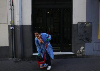 Estas son las claves del decreto que mejora los derechos a más de 580.500 trabajadores del hogar