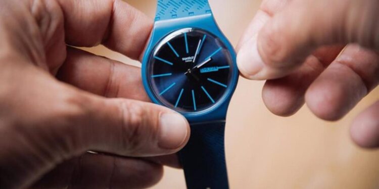 Físicos dicen que el cambio de hora adapta la actividad humana a la naturaleza, pero difieren sobre si ahorra energía