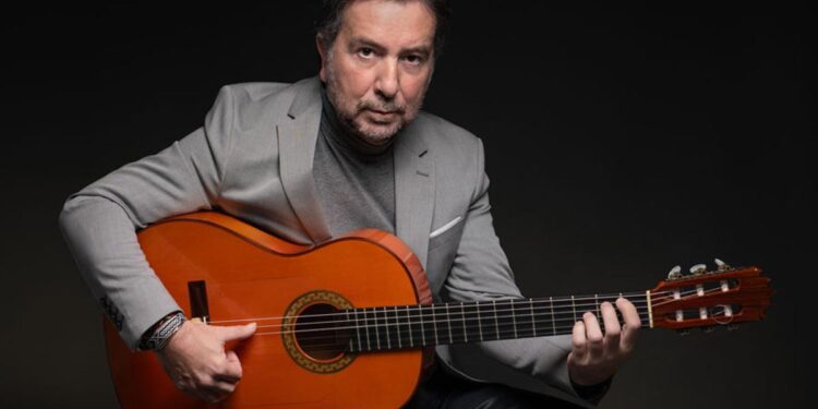 Alfredo Lagos, guitarrista, el primero que apostó por Rosalía: ‘Ella está trabajando para volver al flamenco’