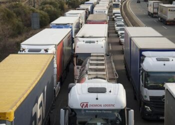 ¿Qué se sabe de la huelga de transportes para adelantar la jubilación?: Los sindicatos se volverán a reunir este jueves
