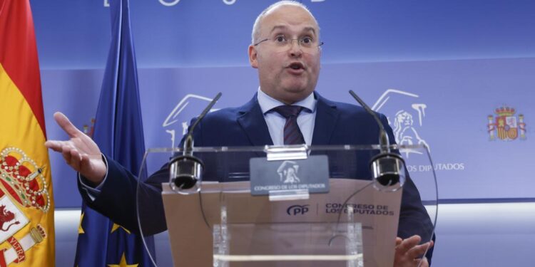 El PP presiona a Puente por el caos ferroviario: ‘Le haremos comparecer cada semana y cada pleno’