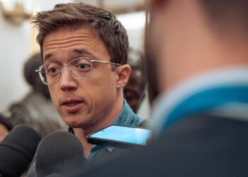 Dimisión de Íñigo Errejón, con la última hora y las reacciones en directo. Rita Maestre habla de su relación con Errejón: ‘Volvía a casa con normalidad después de agredir a una mujer’