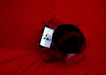 Ley de protección digital a los menores: control parental en móviles y veto a las ‘cajas botín’ de los videojuegos