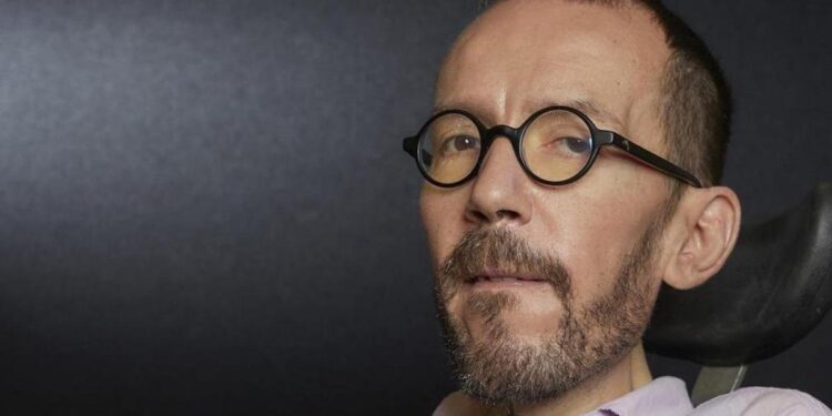 Echenique no consigue parar una denuncia contra él por un presunto delito de odio