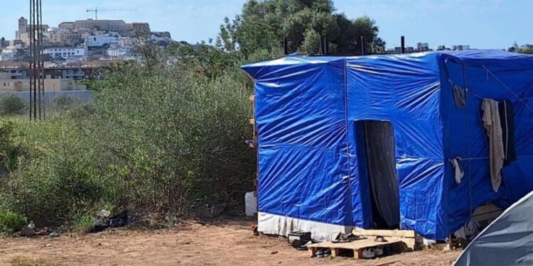 Una isla convertida en un gigantesco campo de chabolas