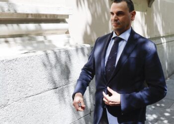 El Supremo rechaza las querellas contra la ministra de Hacienda porque no reveló datos reservados de la pareja de Ayuso