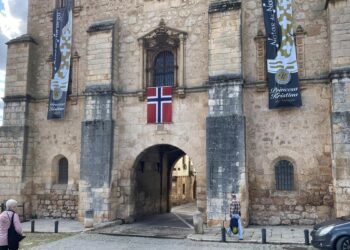 La conexión de Covarrubias con Noruega y su plan para atraer a nórdicos a vivir allí: ‘Ofrecemos calidad de vida’