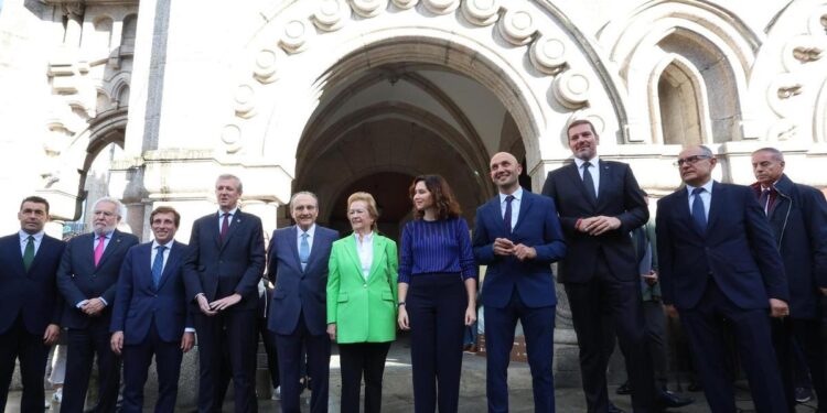 Así te hemos contado el homenaje al arquitecto Antonio Palacios en O Porriño (Pontevedra)