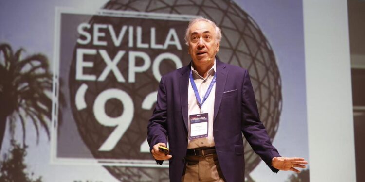 Alex Acero: ‘No hay nada más emocionante que hablar con las personas que usan Siri y ver su impacto en la sociedad’