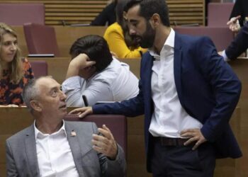 Compromís ofrece al PSPV presentar una moción de censura a Mazón