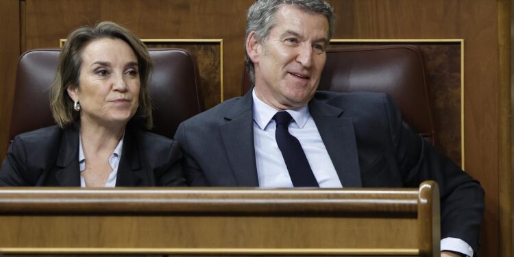 Génova opta por el perfil bajo ante el caso Lobato: ‘Que se cuezan en su propia salsa’