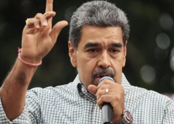 Maduro monta en cólera después que Estados Unidos reconociera a González Urrutia como ‘presidente electo’ de Venezuela