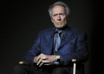 Clint Eastwood deja el cine por la puerta de atrás