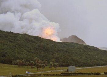 La segunda prueba del nuevo cohete japonés de combustible sólido también falla