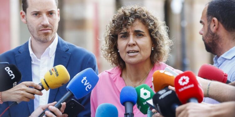 Los eurodiputados españoles del PP votan en contra de toda la Comisión Europea por incluir a Teresa Ribera
