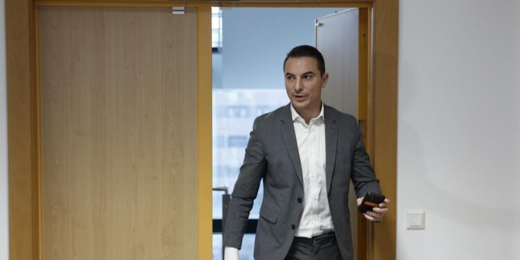 Más Madrid teme que la crisis de Lobato dé alas a Ayuso: ‘Necesitamos un PSM fuerte’