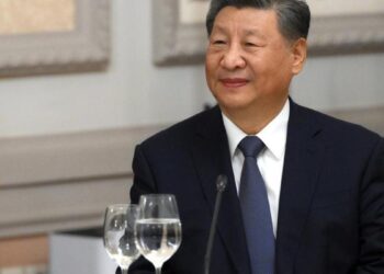 Xi Jinping felicita a Trump y apuesta por el establecimiento de vínculos comerciales entre ambos