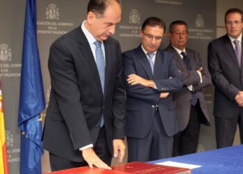 Cambios en el Gobierno de Mazón: dos fichajes unidos por la Universidad Católica