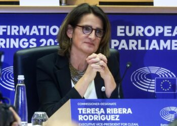 Feijóo pide a Sánchez que retire la candidatura de Ribera y dé a Von der Leyen otro nombre