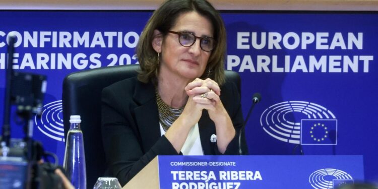 Feijóo pide a Sánchez que retire la candidatura de Ribera y dé a Von der Leyen otro nombre