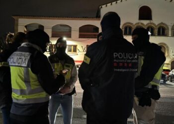 Macrooperativo policial contra el tráfico de personas, de drogas y el blanqueo en Barcelona