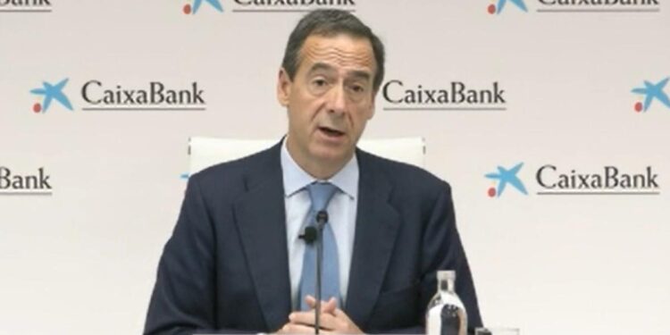 CaixaBank prevé que su rentabilidad no baje del 15% hasta 2027 pese al recorte de tipos