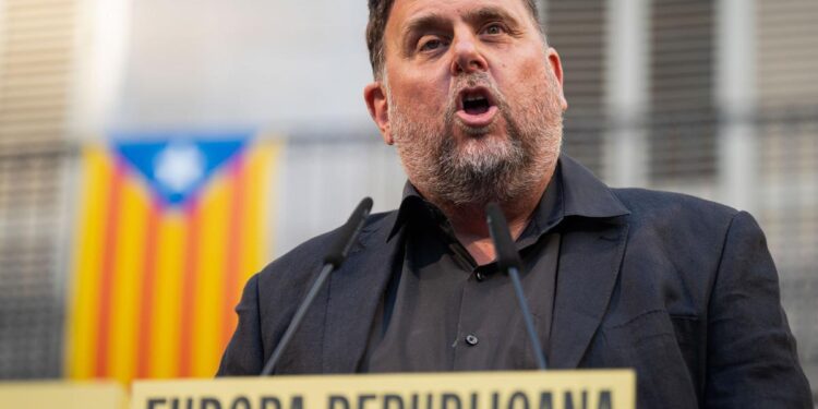 El TC admite el recurso de Aragón contra la amnistía y empieza a tramitar la recusación del fiscal contra Macías