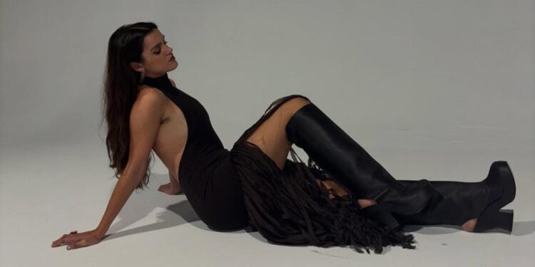 Amaia esconde un secreto en la portada de su nuevo disco: ¿eres capaz de verlo?