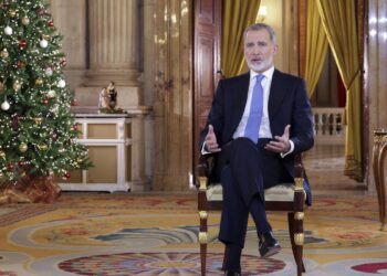 Carlos III contra Felipe VI