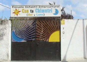 Una escuela por Navidad: la respuesta que esperan recibir hoy las familias de los 62 niños que se quedan sin colegio en enero