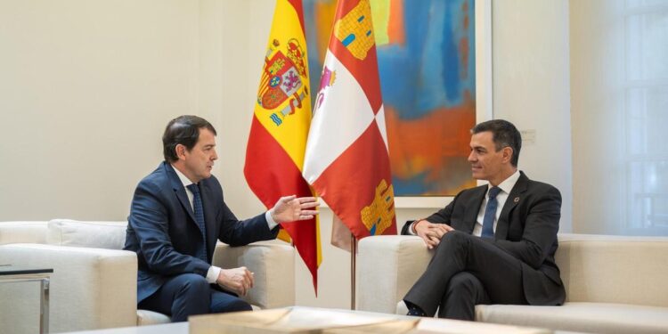 Entre el envejecimiento y la dispersión: Castilla y León urge un trato distinto para prestar servicios igual que el resto