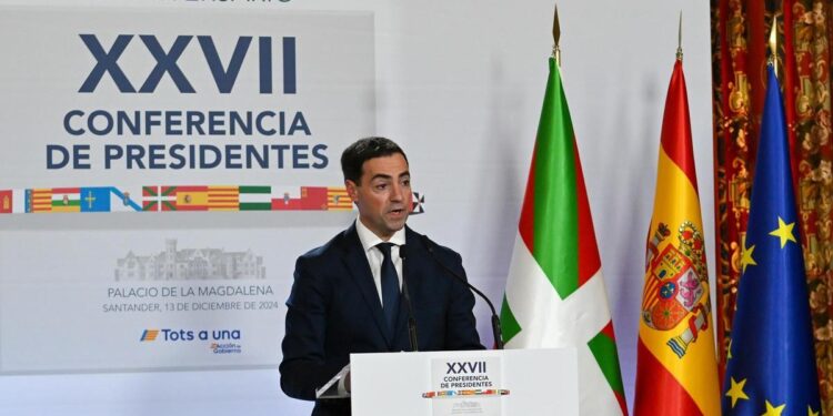 Pradales asegura que se ‘abre un hilo de esperanza’ por no haber un rechazo frontal al reparto de menores