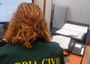 La Guardia Civil pone en alerta a media España por los cargos en la cuenta del banco tras perder la conexión del móvil
