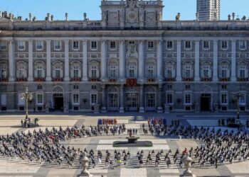 El Gobierno organizará junto a Mazón y Page una ceremonia civil en homenaje a los fallecidos por la DANA al margen de la religiosa a la que asistirán los Reyes