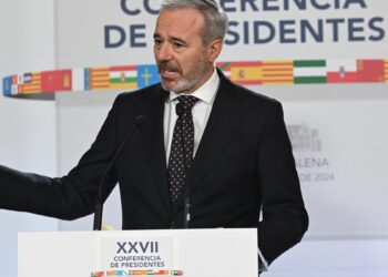 Azcón, ‘decepcionado’ con Sánchez: ‘Aragón quiere hablar de despoblación, no de condonación de la deuda’