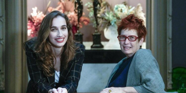 Cynthia Rimsky y Xita Rubert: ‘El escritor siempre tiene que mantener una distancia respecto al poder’