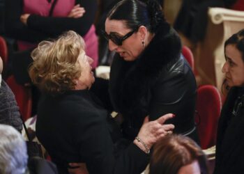 ÚLTIMA HORA | Urtasun anuncia en la capilla ardiente un gran homenaje a Marisa Paredes en la gala de los Premios Goya