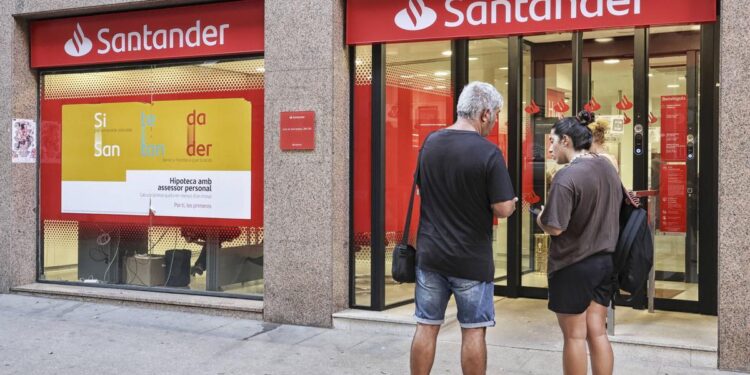 Las claves de las hipotecas en 2025: tipos más bajos, más interés y la incógnita de los avales públicos