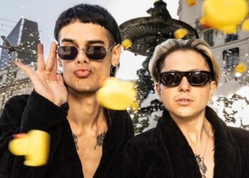 Quiénes son Ca7riel y Paco Amoroso, el fenómeno viral argentino de la música urbana que ya llena salas en España