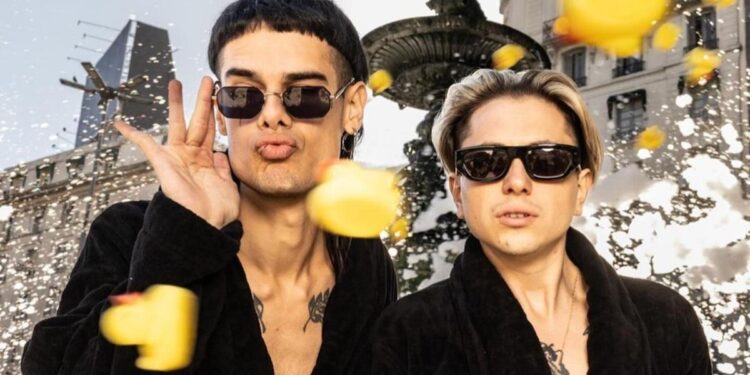 Quiénes son Ca7riel y Paco Amoroso, el fenómeno viral argentino de la música urbana que ya llena salas en España